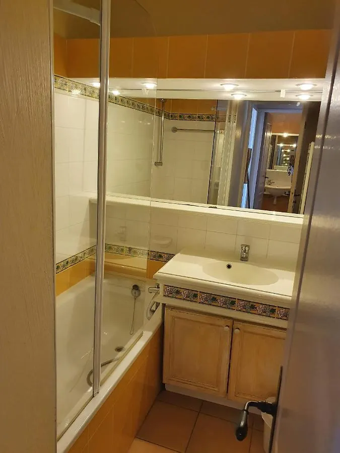 גרימו Appartement Les Restanques Du Golfe De Saint-Tropez 0*,